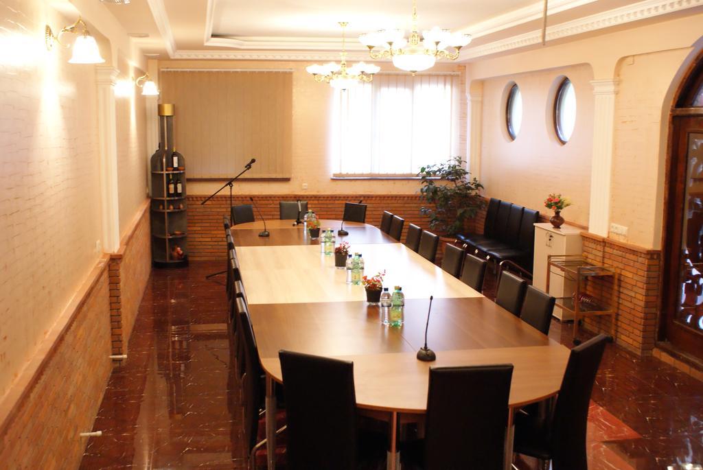 Marani Hotel Батуми Экстерьер фото