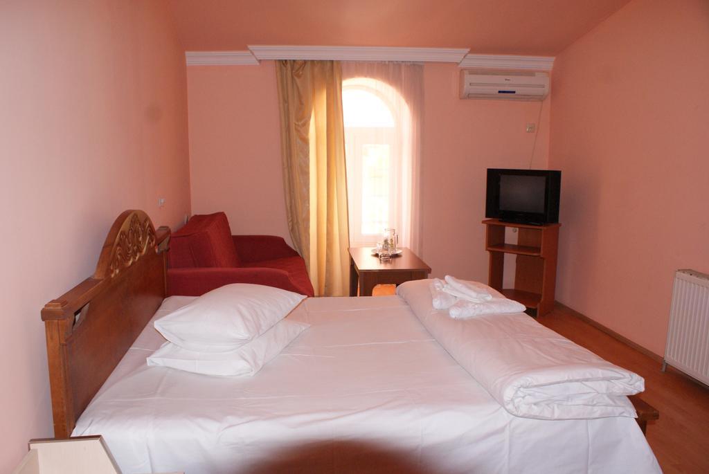 Marani Hotel Батуми Номер фото