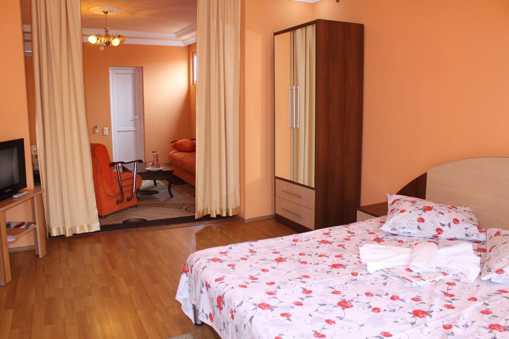 Marani Hotel Батуми Номер фото