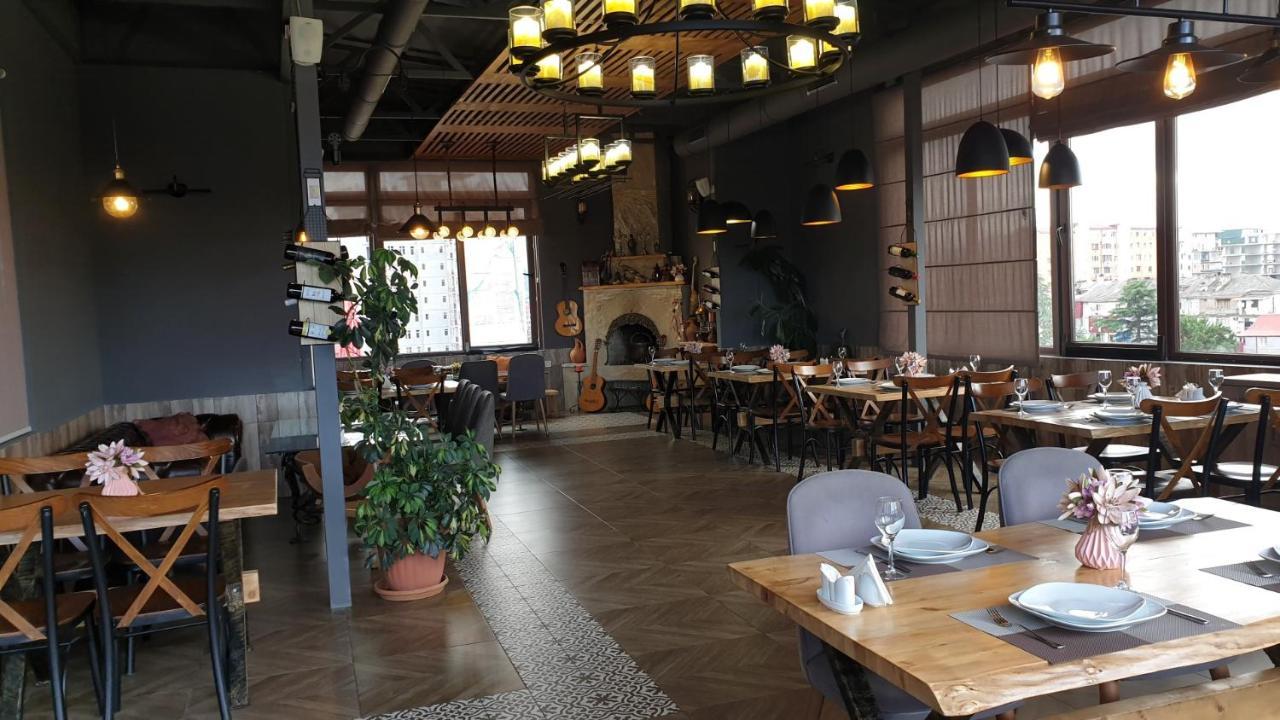 Marani Hotel Батуми Экстерьер фото